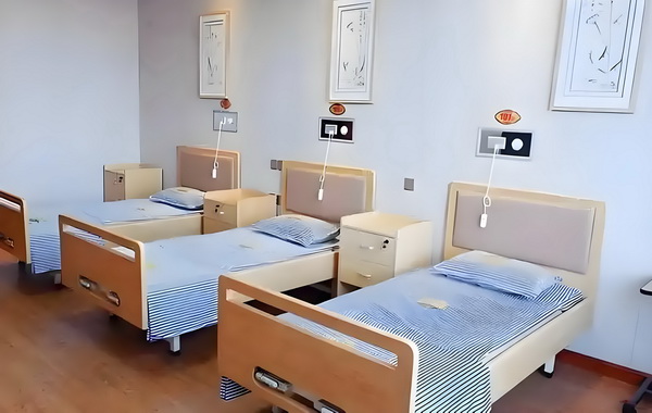 专科办深户_神坛上的陈佩斯：九十年代的因，今日的果 神坛上的陈完善配套生活