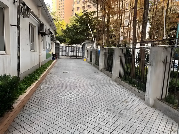 深圳宝安区人才落户_没能延续去年好势头，法国票房上半年下滑10% 希望的眼得到答案从她神里